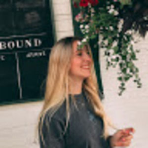 Meet your Posher, Ella